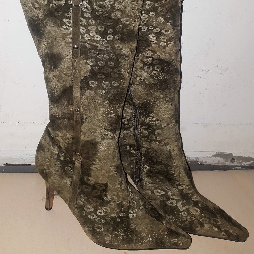 women knee high boots heels size 8 green print